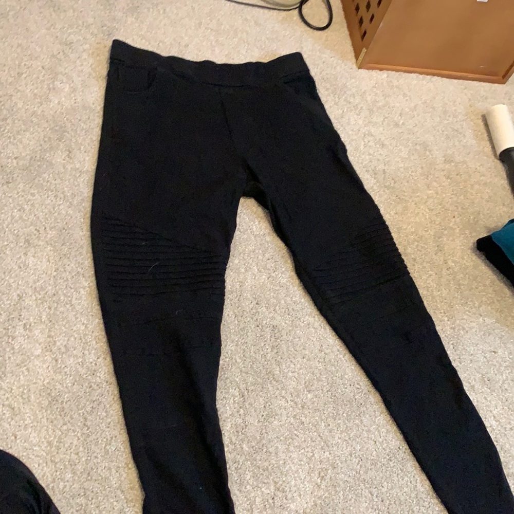 black ribbed jeggings